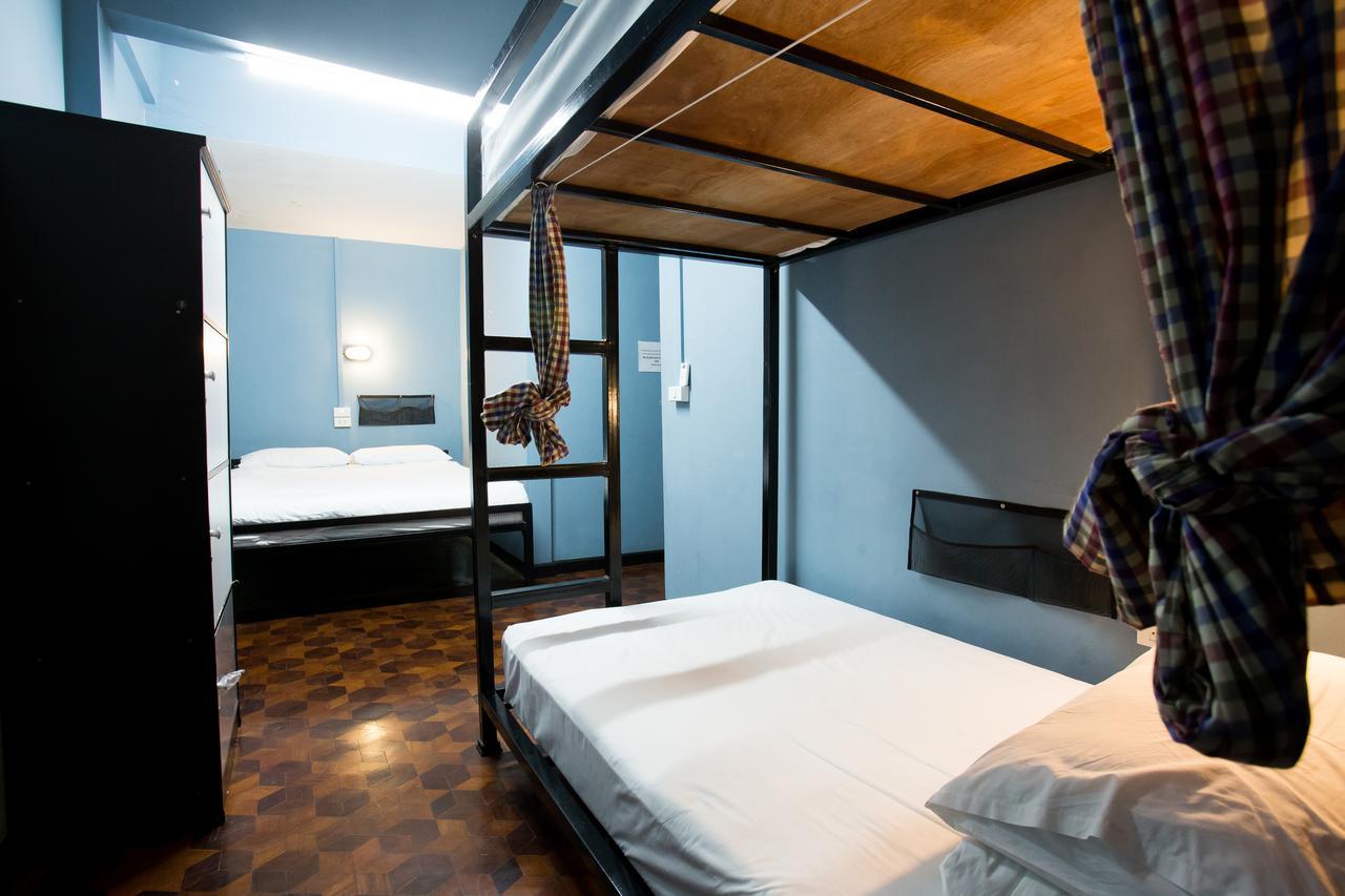 Puck Hostel Bangkok Zimmer foto